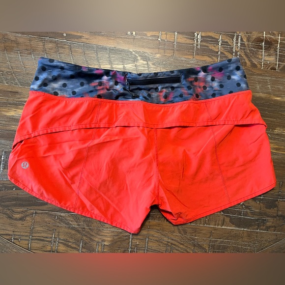 Lululemon speed up low rise shorts. Size 8. Red. - Picture 2 of 2